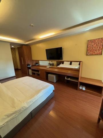 Interpark Hotel Olongapo Ngoại thất bức ảnh